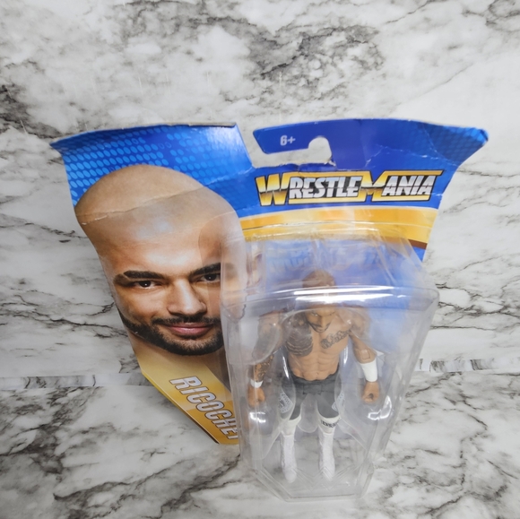 New WWE WrestleMania Ricochet Wrestler Toy - Picture 3 of 11